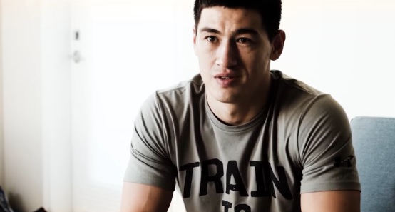 petinju Dmitry Bivol